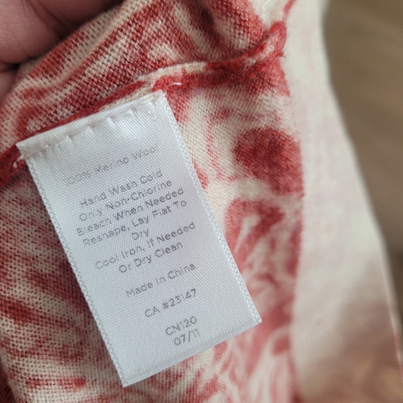 Talbots Pure Merino Wool Paisley Cardigan - Picture 6 of 6